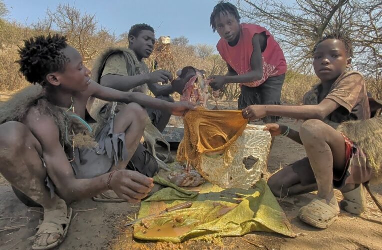 hadzabe cooking Small intesine for Lunch